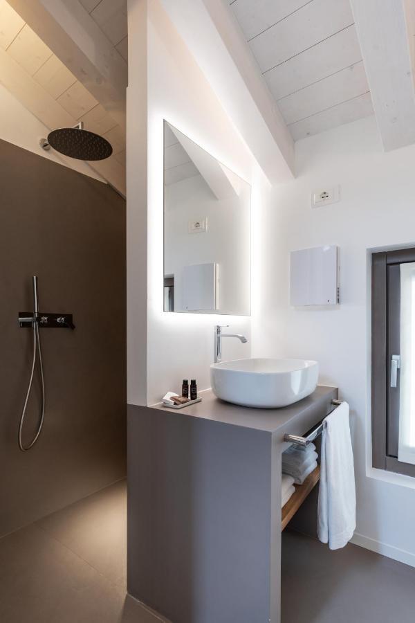 Portone180 Guest House Roveredo in Piano المظهر الخارجي الصورة